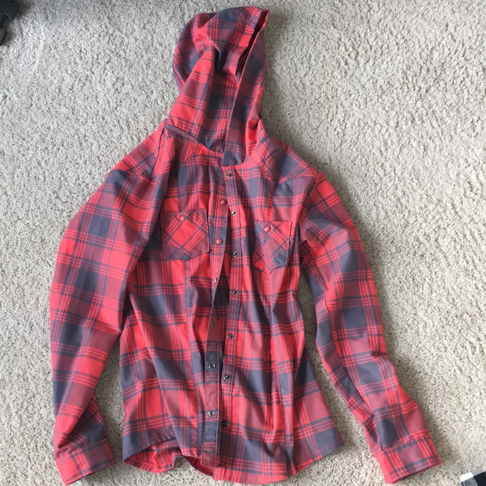 Mountain Hardwear Red and Gray Plaid Hooded Button-Down Shirt